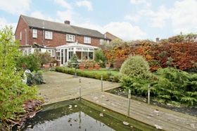 3 bedroom Semi-Detac...